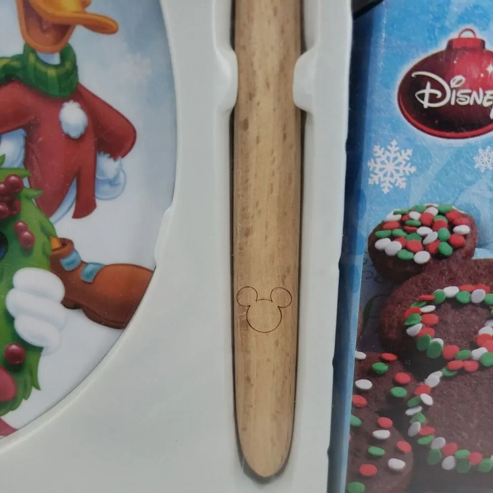 Disney Cookies for Santa Kit Decorative Plate Mickey Cutter Spatula DO NOT EAT